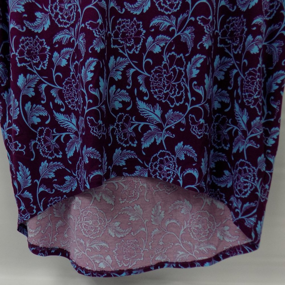 LuLaRoe Irma Flower Print Tunic Top Size XS  NWT - Picture 2 of 10